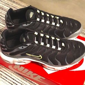 Nike Air Max Plus Boys